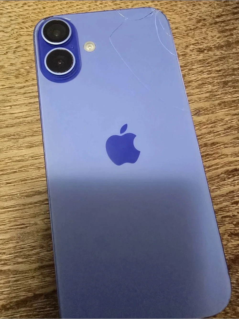 Apple iPhone 16 plus ultramarine